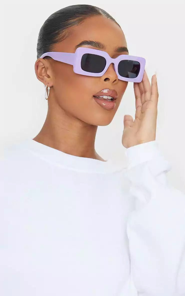پاستیلی، جذاب‌ترین مورد از لیست عینک آفتابی‌های ترند زنانه 2023